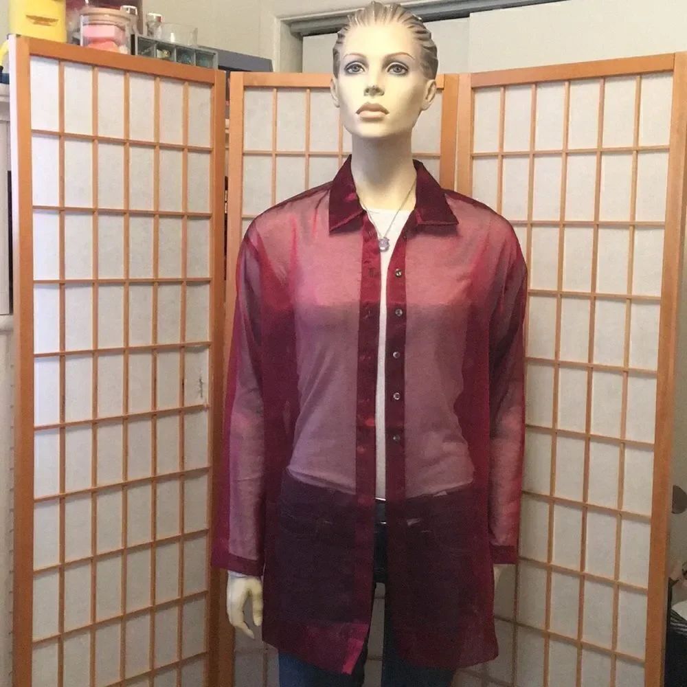 ESPRIT vintage Sheer Buttown Down w/ collar